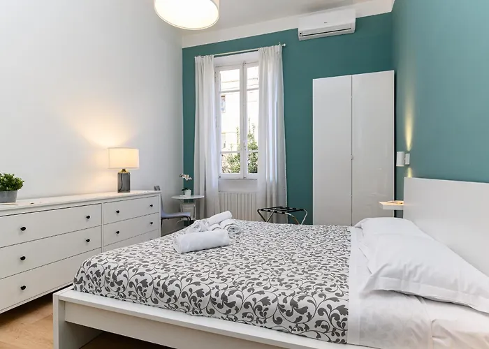 Stazione Vaticana 5 * Рим